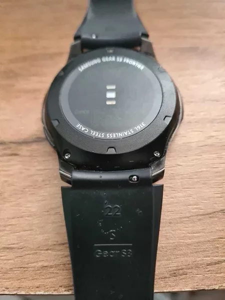 Smartwatch Samsung Gear S3, Frontier, bratara activa silicon 22, IP68